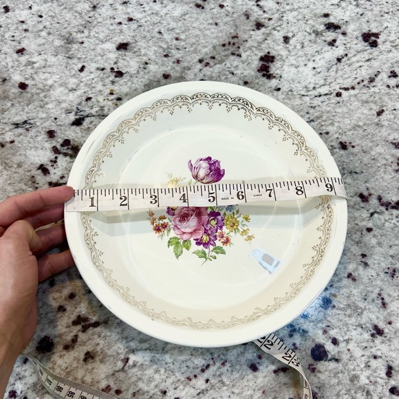 Vintage Deep Dish Pie Plate 22 Karat Gold Flowers Gold Trim Made in America - Picture 7 of 8